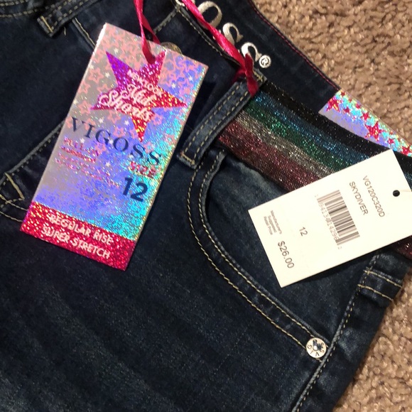 NWT Denim Shorts w/Rainbow Beltline - Picture 4 of 4